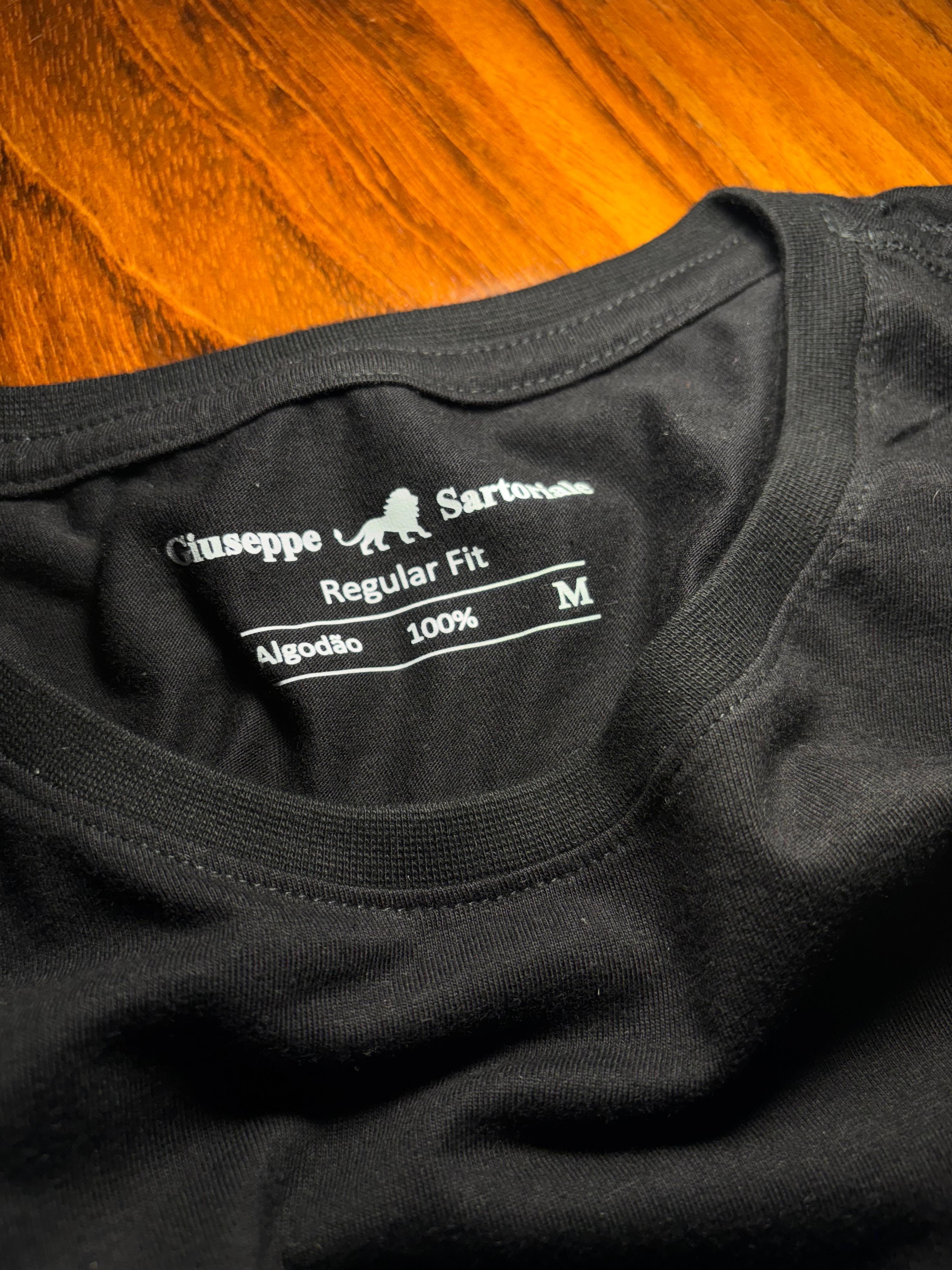 Etiqueta prensada da camiseta preta I Primi Dieci \u2014 Regular Fit, Algod\u00e3o 100%